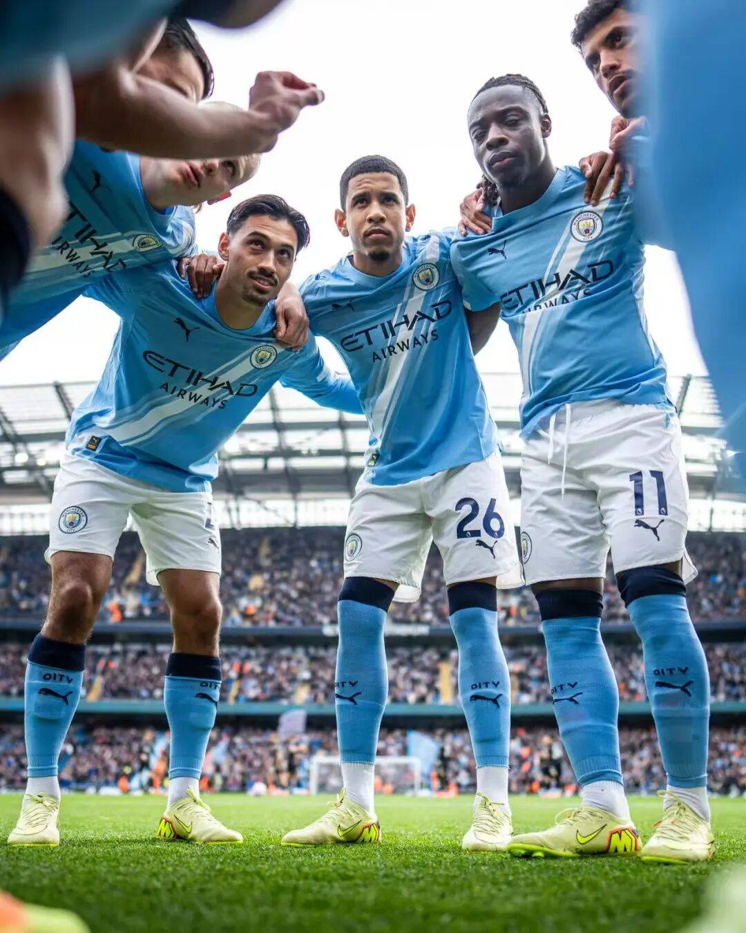 世界杯震撼一幕：孙颖莎让分全场掌声，赛场对手忍不住竖大拇指