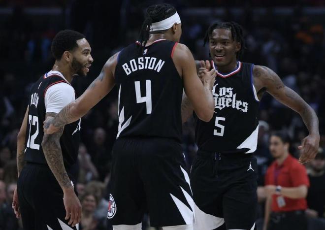 永不言弃，李可赛后社媒：我们将团结一心，战至终章