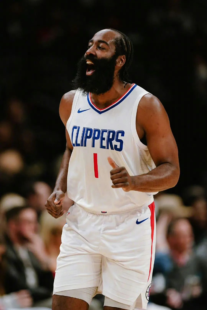 Haynes：字母哥因脚步扭伤将缺席对阵掘金的比赛