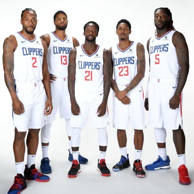 图片报：拜仁飞机因慕尼黑大雾无法起飞，只能去奥格斯堡乘机