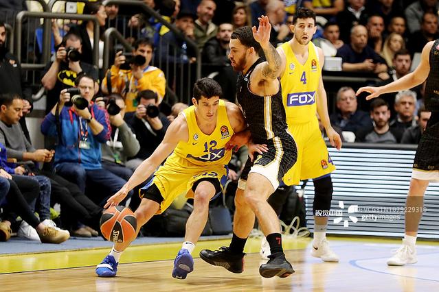 “艺术家”爱艺术，队报：谢尔基是资深艺术爱好者