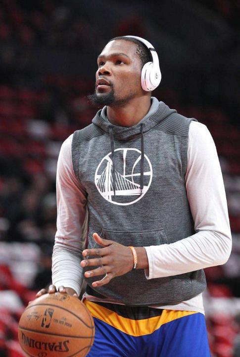 田径「斜杠青年」，是孤独求败还是「跨项」创造新可能？