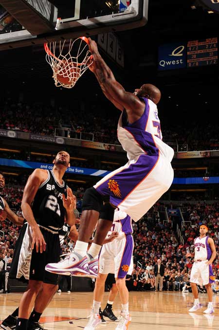 机器人夺命三钩杀死比赛！AL鏖战五局仍憾负GEN，跌落败者组！